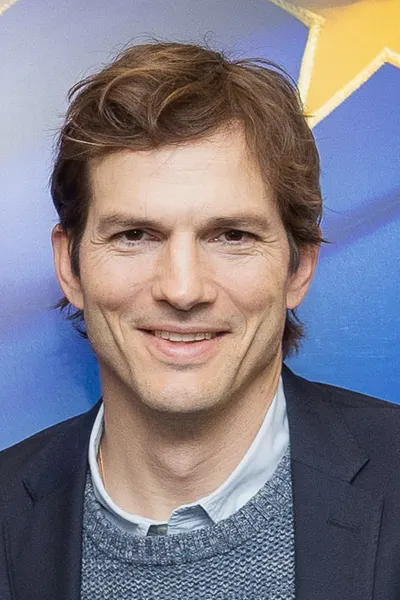 Кутчер, Эштон