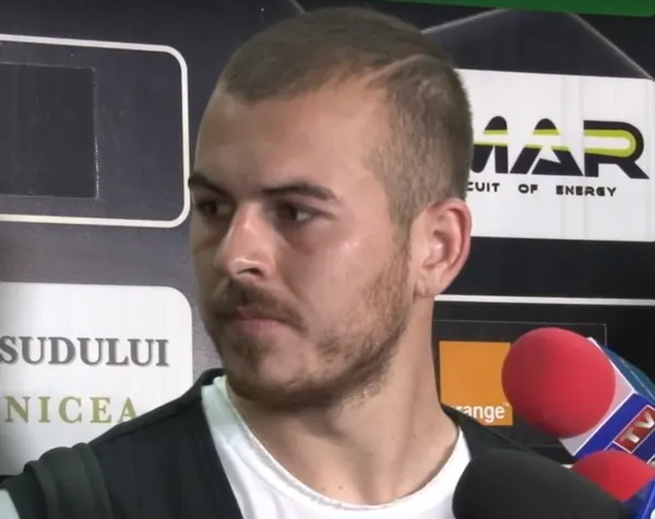 Алибек, Денис