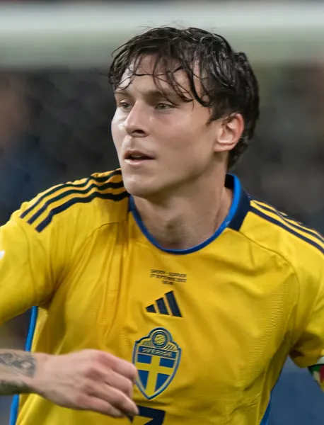 Виктор Линделёф